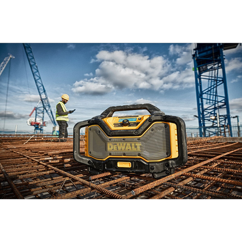 RADIO-CHARGEUR DCR027