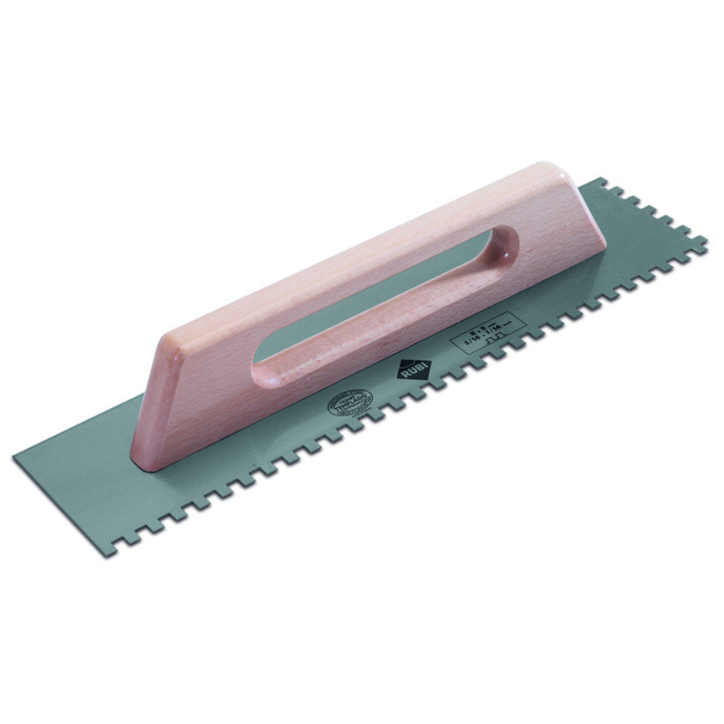 PEIGNE MANCHE BOIS 48 CM