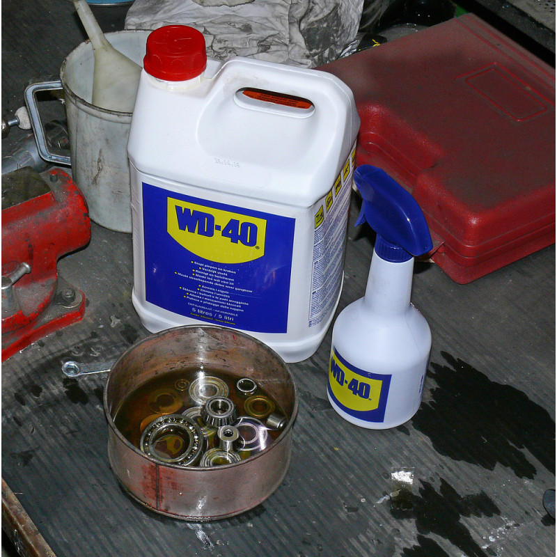 WD40 BIDON 5L INDUSTRIEL+PULVERISATEUR