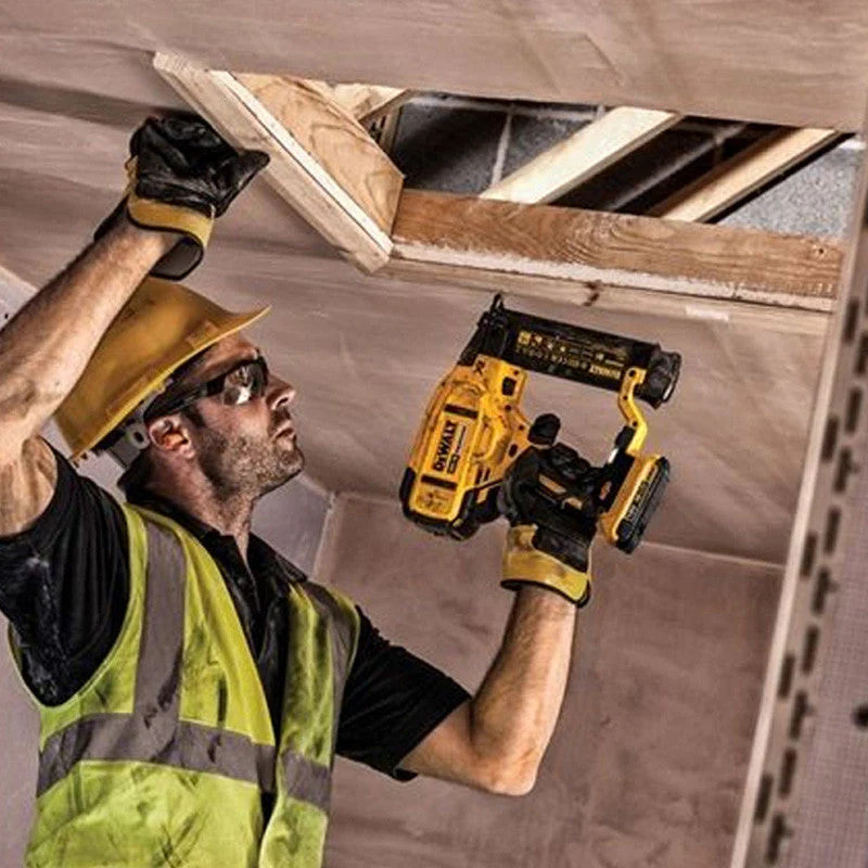 Cloueur de finition 18Ga XR 18V Li-ion brushless (nu) - DEWALT DCN680NT