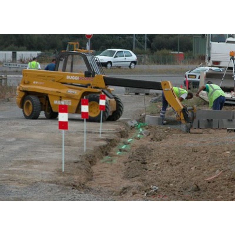 PIQUET DE CHANTIER K5B 1 FACE RETROREFLECHISSANTE CLASSE 1