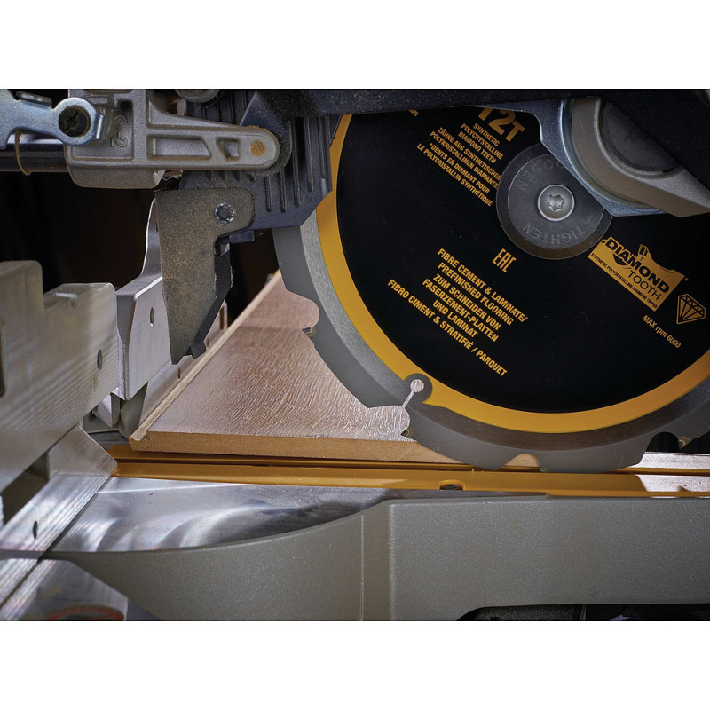 Lame de scie circulaire denture diamant. 250 x 30 mm. 12 dents